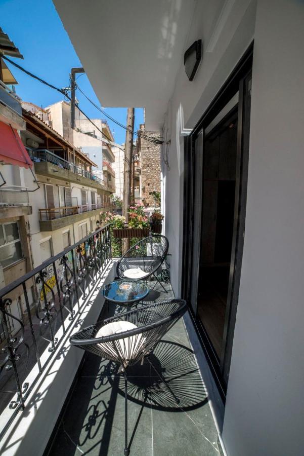 Luxurious Apartment In The Heart Of Town ! لوتراكي المظهر الخارجي الصورة